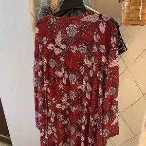 Lularoe “Sarah” Duster, size XL